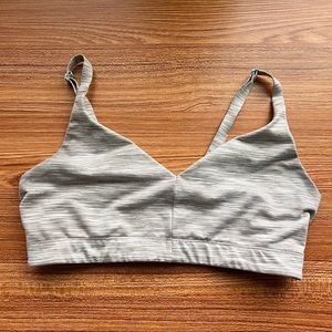 outdoor voices sports bra 🩶